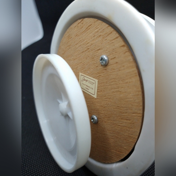 George Good Tropical Fish Music Box - Love Story - Picture 7 of 10